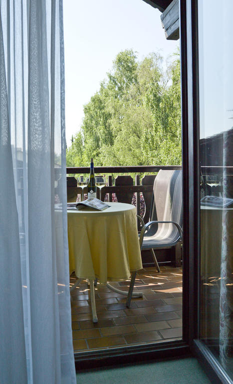 Hotel Garni Vier Jahreszeiten Bad Fussing Bilik gambar