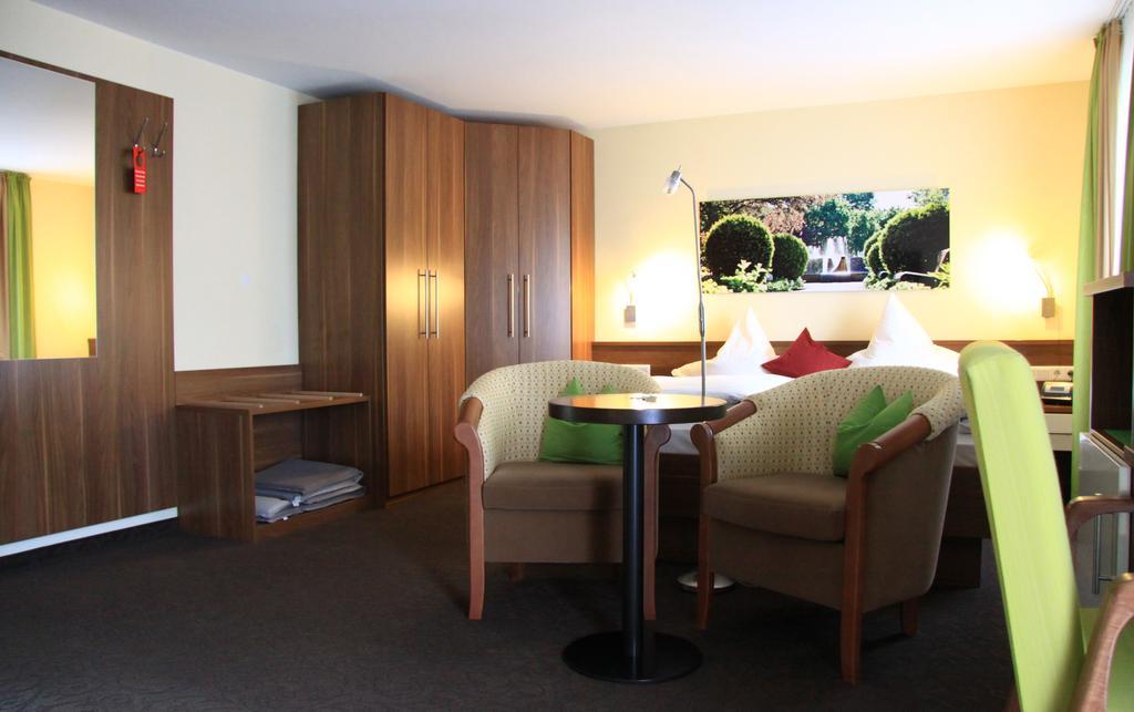 Hotel Garni Vier Jahreszeiten Bad Fussing Luaran gambar