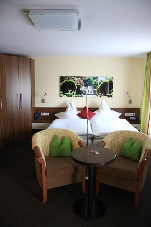 Hotel Garni Vier Jahreszeiten Bad Fussing Luaran gambar