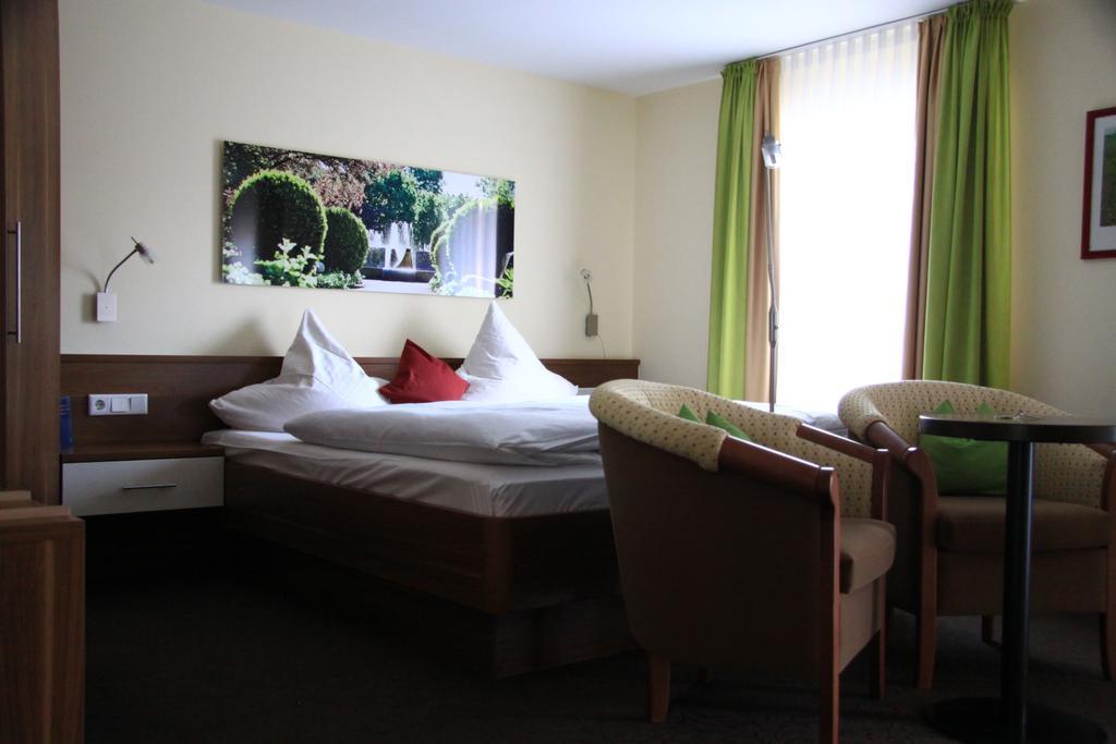 Hotel Garni Vier Jahreszeiten Bad Fussing Luaran gambar