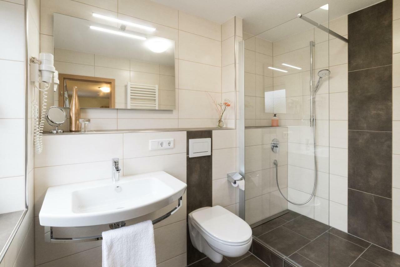 Hotel Garni Vier Jahreszeiten Bad Fussing Luaran gambar